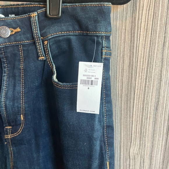 Old Navy Extra Flare High Rise Jeans Dark Blue 6 NWT - Picture 3 of 5